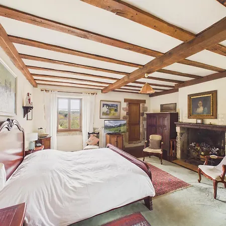 Maison Typique Dordogne Avec Piscine & Vue