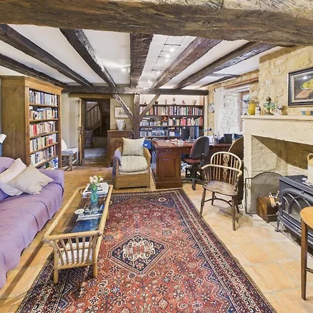 펜션 Maison Typique Dordogne Avec Piscine & Vue *