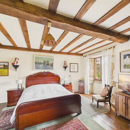 Maison Typique Dordogne Avec Piscine & Vue 펜션 Urval