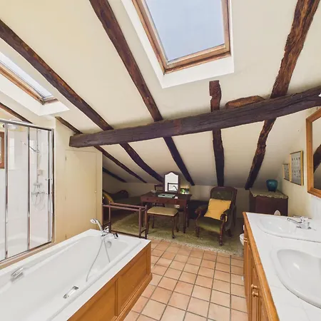 펜션 Maison Typique Dordogne Avec Piscine & Vue *