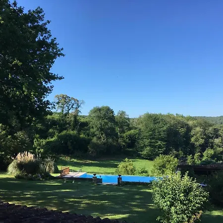 Maison Typique Dordogne Avec Piscine & Vue